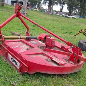 Lote siguiente: Rotocultivador YOMEL Rojo para Tractor