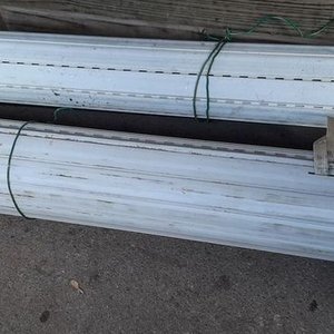 Dos Cortinas de PVC Enrollables Blancas - imagen 1