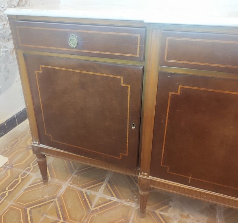 Aparador antiguo francés en estilo Luis XVI con tapa de mármol blanco - imagen 7