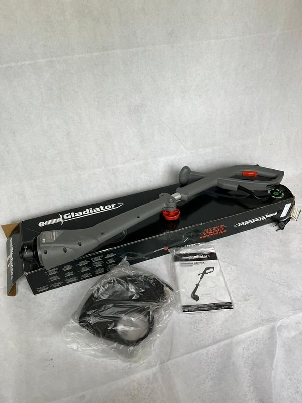 Lote anterior: Bordeadora Electrica NUEVA en caja - Gladiator