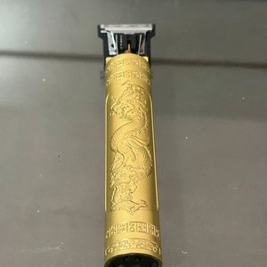Cortadora de Cabello Profesional Inalámbrica Dorada Vintage T9 - imagen 5