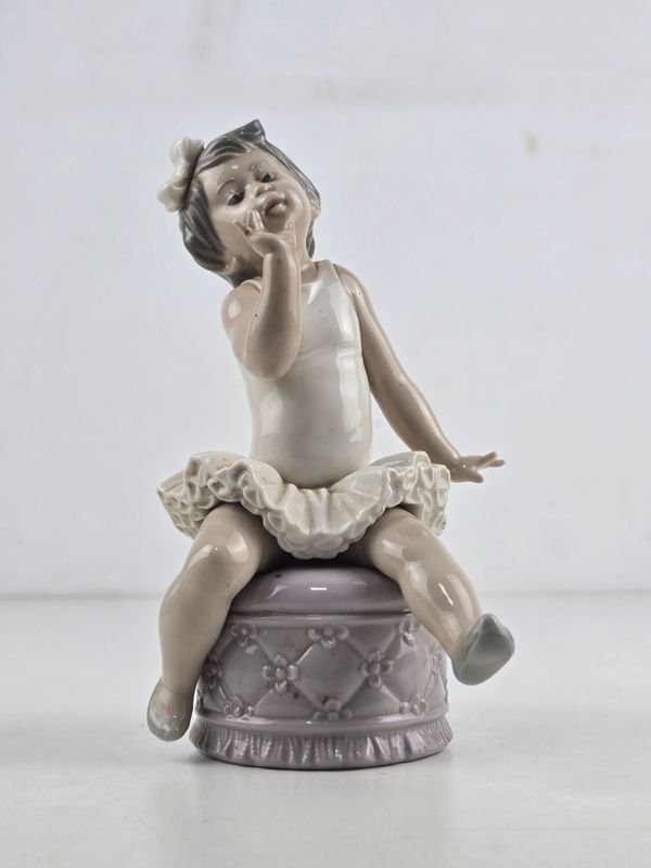 Figura de Porcelana Lladró Bailarina Española