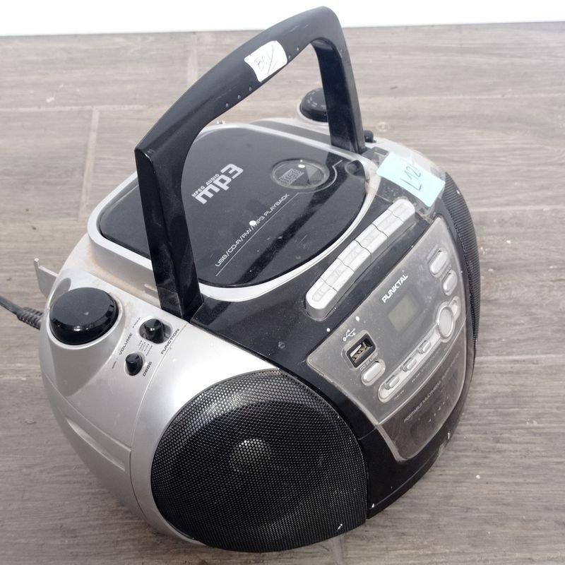 Reproductor de MP3 y cinta de casete Huevito marca Punktal - imagen 2