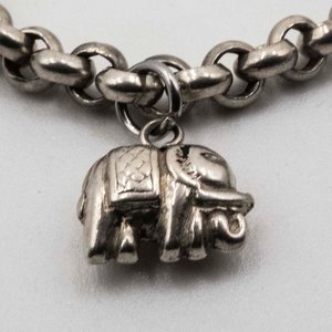 Pulsera de Plata con Dijes de Elefantes y Bolsa - imagen 2