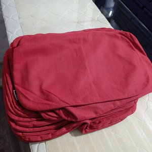 Lote anterior: Fundas para Almohadón Rojas de Tela con Cierre Saccaro (Precio por Unidad)