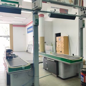 Lote anterior: Cajas Registradoras y Estanterías Metálicas