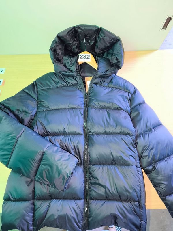 Item 846390 - Image 0