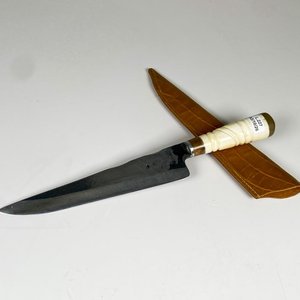Lote anterior: Cuchillo hoja de acero 21 cm, con vaina
