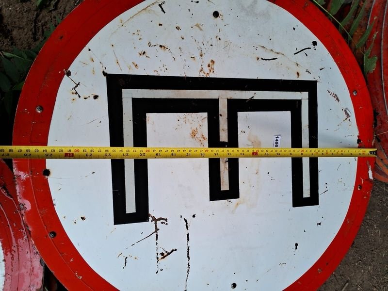 Item 886065 - Image 1