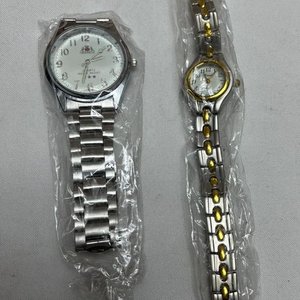 Par de Relojes de Pulsera: Dama y Caballero, Nuevos - imagen 2