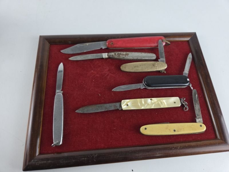 Navajas varias para venta en subasta - imagen 3