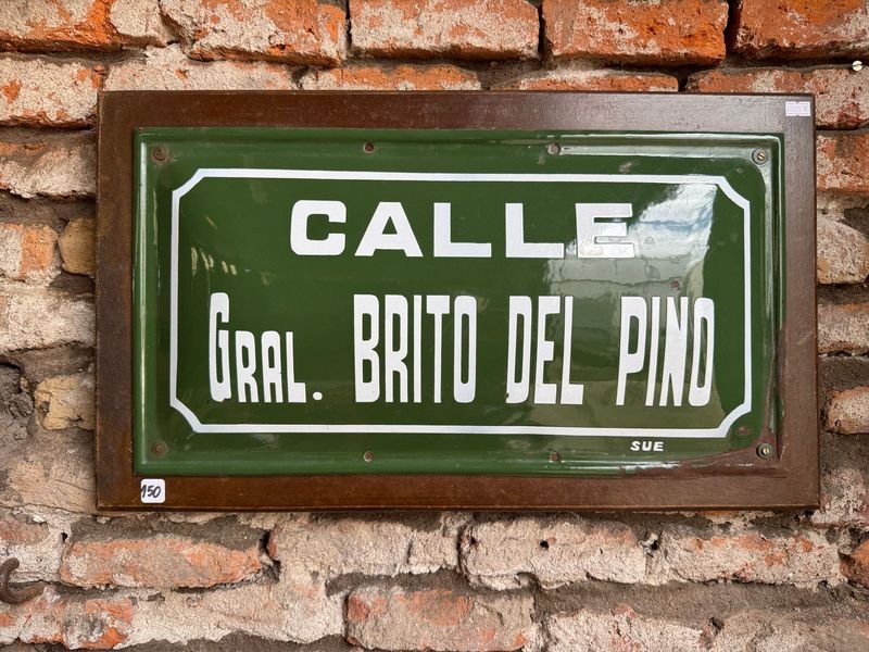 Item 877801 - Image 0