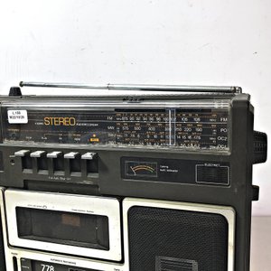 Radio Cassette Philips Stereo con 3 Casetes TDK - imagen 2