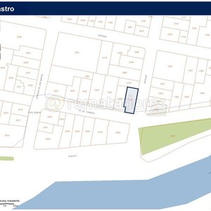 Lote anterior: Plano Catastral y Edificio Comercial en Colonia