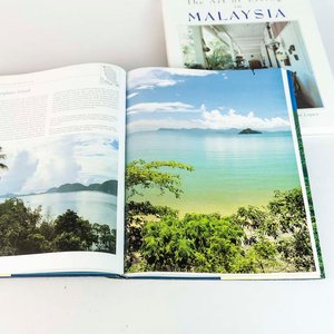2 Libros Tapa Dura: Wild Malaysia y The Art of Living in Malaysia - imagen 2