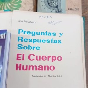 Lote de Libros Variados: Biología, Derecho, Cuerpo Humano y Más - imagen 3