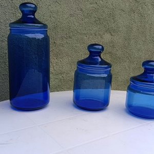 Set de 3 Frascos de Vidrio Azul con Tapa Hermética - imagen 5