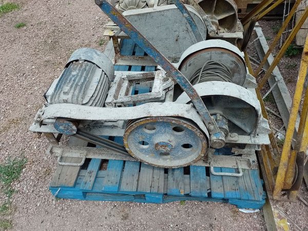 Malacate Trifásico Azul c/ Linga - Equipamiento Industrial - imagen 1