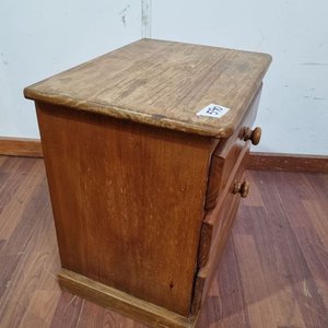 Mesa de Arrimo Rústica de Madera con Tres Cajones - imagen 3