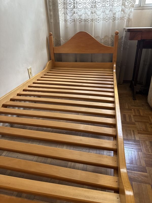 Cama de una plaza en guatambú macizo - Muebles de calidad - imagen 7