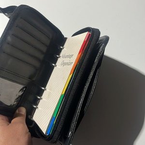 Carteras Negras Medianas con Agenda y Organizador - imagen 3