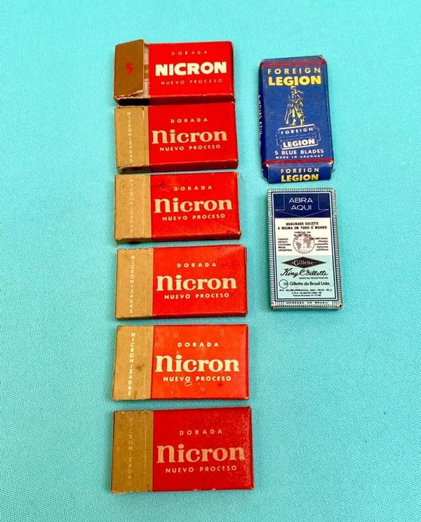 Lotes de cajas de Nicron, Foreign Legión y Gilette - imagen 1