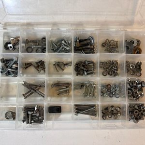 Organizador de Tornillos y Tuercas Metálicas - imagen 2