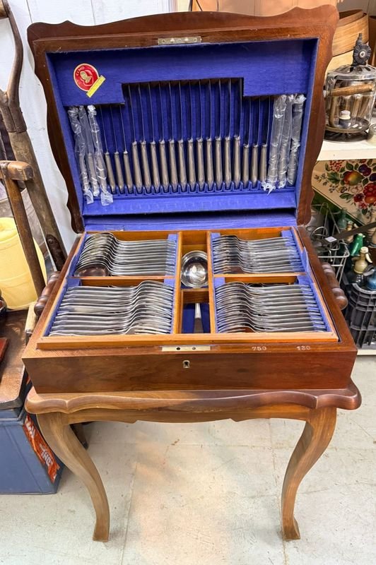 Item 881062 - Image 0