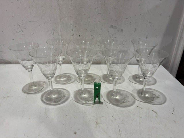 9 Copas de Cristal Tallado con Diseño Floral