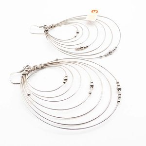 Caravanas de Plata con Bolitas y Diseño Circular - imagen 2