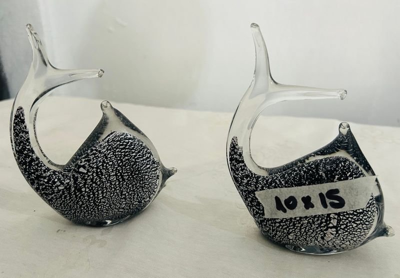 Lote siguiente: Objetos de vidrio de Murano con forma de peces