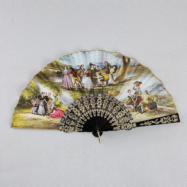 Tres abanicos vintage con escenas tradicionales españolas decorados a mano - imagen 4