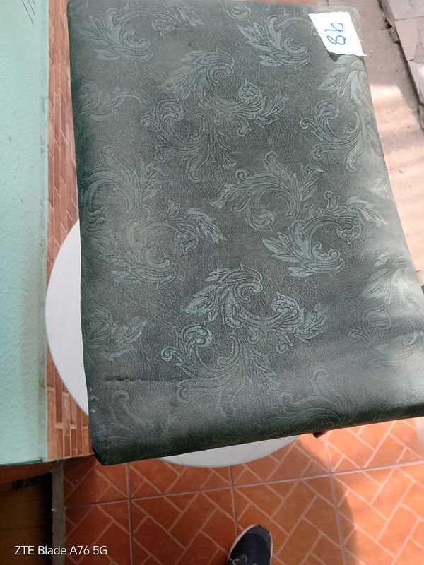 Lote anterior: Mueble de mesa antiguo