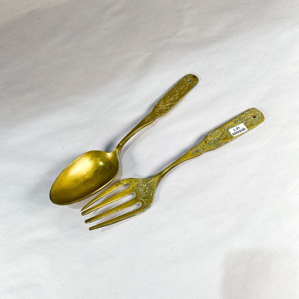 Cuchara y Tenedor de Bronce con Grabados - 30 cm - imagen 1