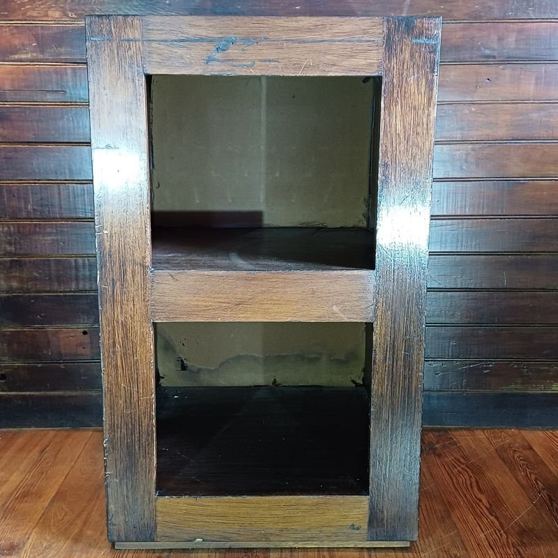 Lote anterior: Repisa de madera macisa con estantes