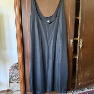 Lote de Vestidos Vintage: Negro, Azul Marino y Estampado - imagen 13