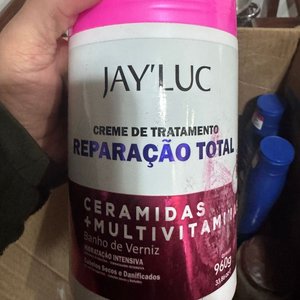 Lote siguiente: Crema de Tratamiento Capilar Jay'luc Reparación Total 1kg