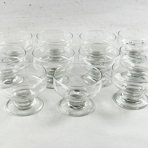 Once copas hialinas para postre - imagen 1