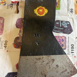Dos Cabezas de Hacha Marca Diamante Nuevas - imagen 4