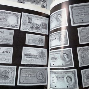 11 Catálogos de Numismática Americana y Mundial de Spink y Christie's (Años 90) - imagen 9