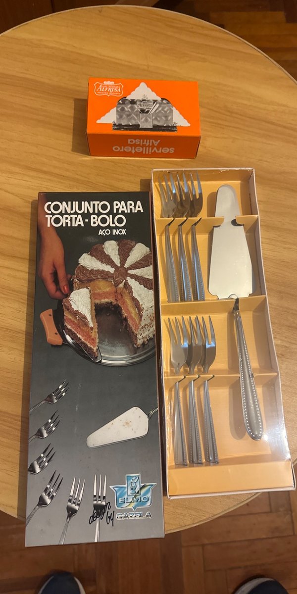 Set de Torta y Servilletero Adrisa Elmo Design by Gazola