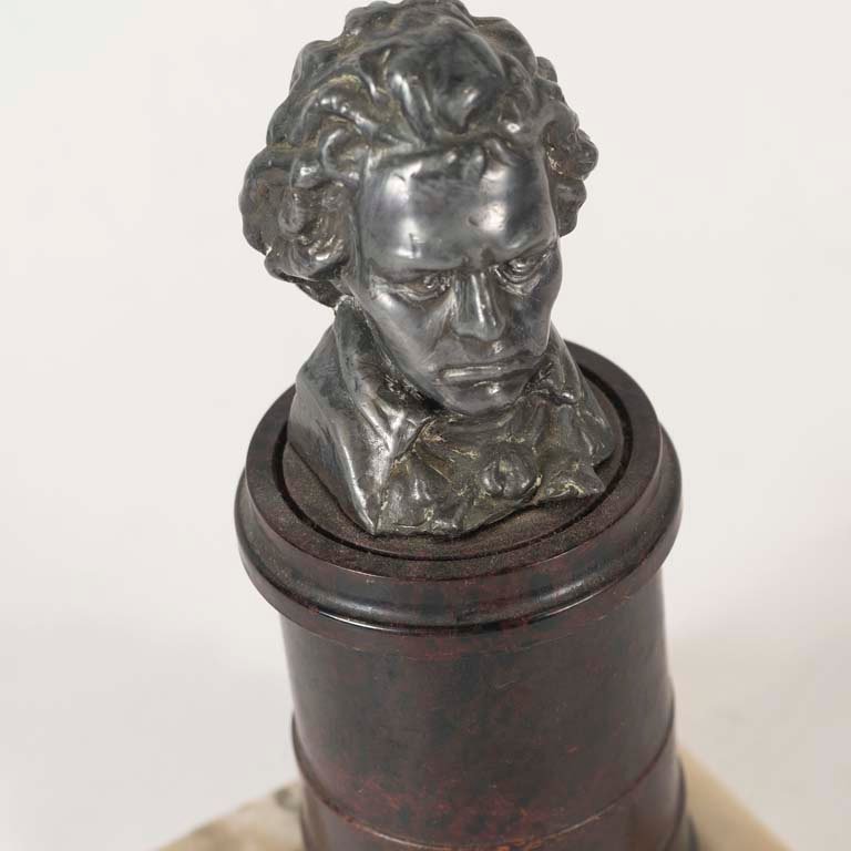 Item 2110868 - Image 1