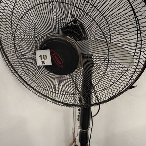 2 Ventiladores de Pie Kassel Plateado y Negro - imagen 5