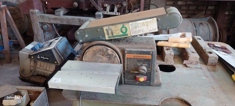 Lote siguiente: Sepilladora o garlopa chica para venta