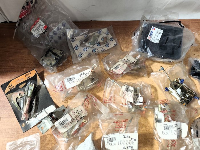 Item 16808 - Image 3