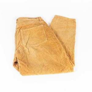 Lote siguiente: Pantalón de Pana Mostaza Daniel Cassin Talle M