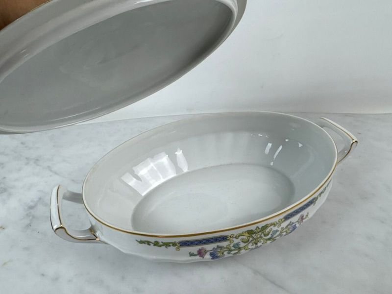 Sopera oval en fina porcelana Alemana con decoración floral y dorado - imagen 5