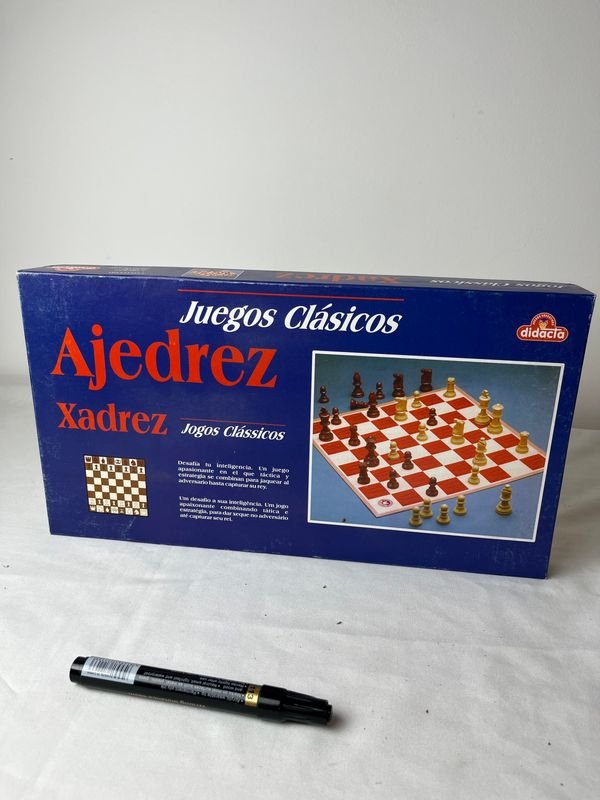 Ajedrez y accesorios para jugar - imagen 6