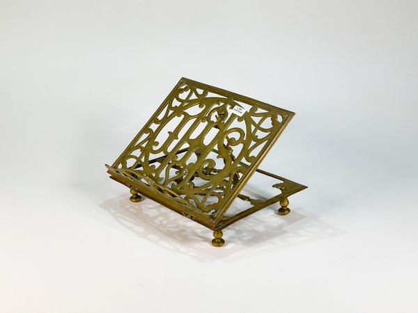 Atril Calado en Bronce con Altura Regulable