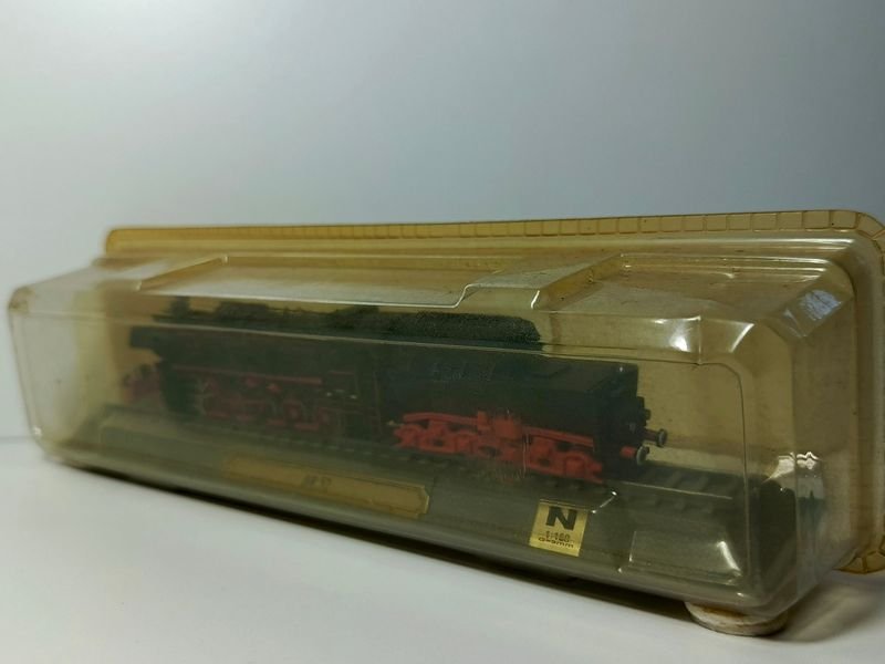 Locomotora de tren en miniatura BR 52 alemana, escala N (1:160) - imagen 2